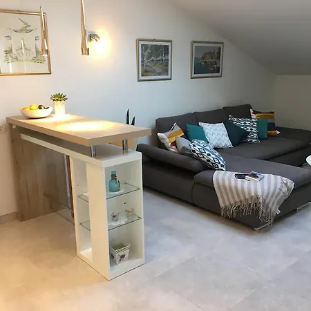 Ladesta Appartement Lastovo