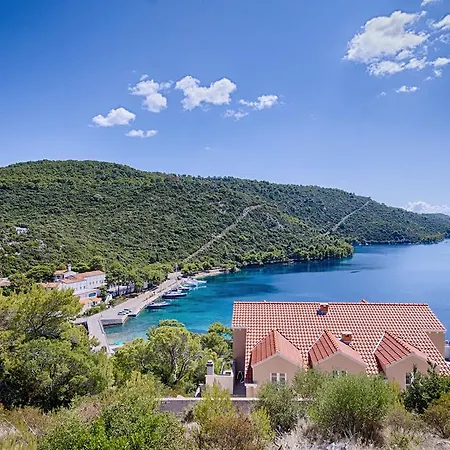 Ladesta * Lastovo