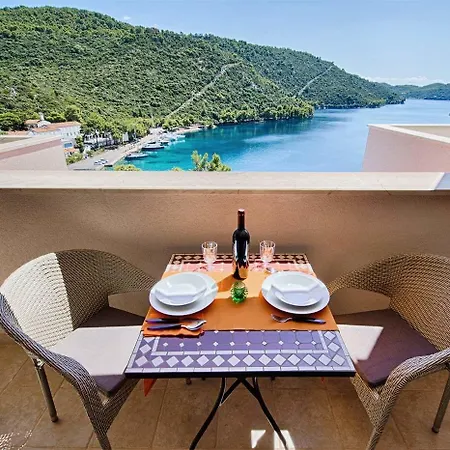 Ladesta Lastovo