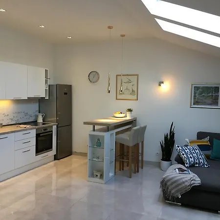 Ladesta Lejlighed Lastovo