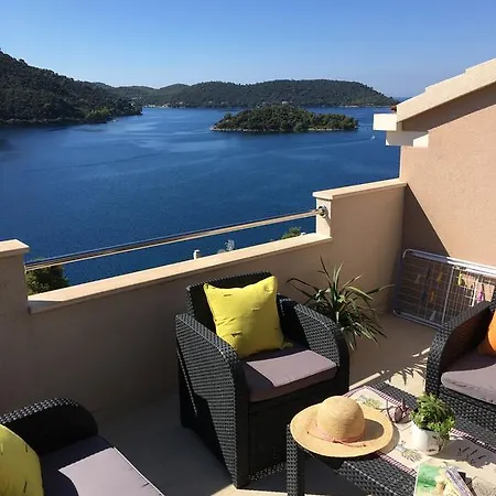 Ladesta Apartment Lastovo